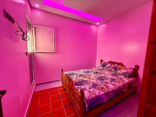 Katil atau katil-katil dalam bilik di Charming apartment