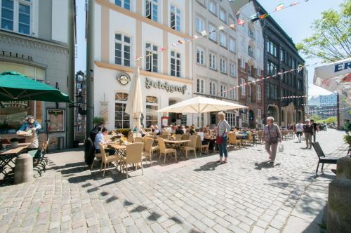 Foto Appartements in der historischen Deichstrasse contactless Check in 1