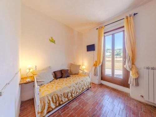 Cama o camas de una habitación en Farmhouse in Marche with Private Pool