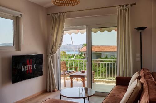 D & K Vacation Villa Anavissos