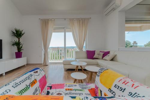Χώρος καθιστικού στο Apartments Kampanel