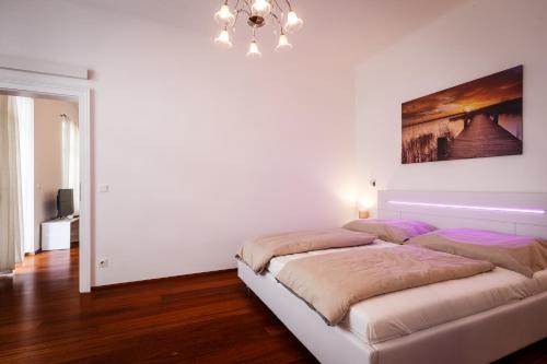Operngasse Premium in "Your Vienna"