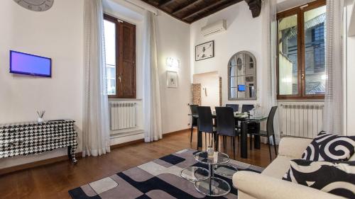 Rental in Rome Mial house