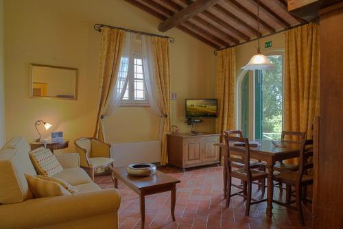 Zona d'estar a Borgo Colleoli Resort