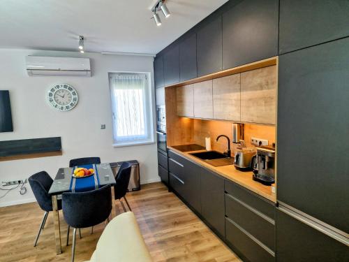 Blue Sapphire Apartman