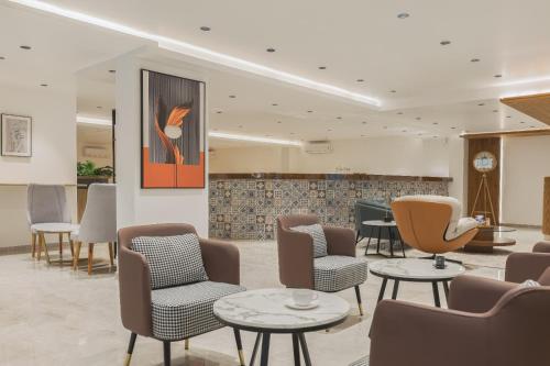 Akoya Business Hotel Whitefieldにあるシーティングエリア