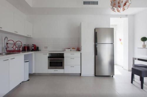 Dapur atau dapur kecil di Sea Suites
