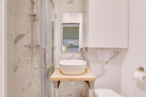Pick a Flat's Apartment in le Marais - Rue Vieille du Temple