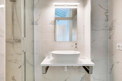 Pick a Flat's Apartment in le Marais - Rue Vieille du Temple