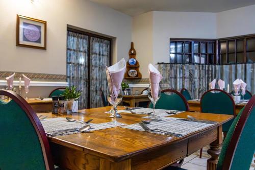 Area soggiorno di Westlodge at Graskop B&B