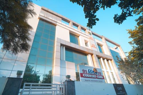 Billede fra billedgalleriet på Goa Country Club By Pearl Near Udyog vihar Yashobhoomi i Gurgaon