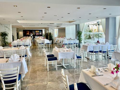 Εστιατόριο ή άλλο μέρος για φαγητό στο Porto Sokhna Hotel & Spa
