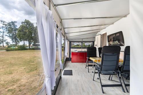 Fotografie z fotogalerie ubytování Comfort Wohnwagen max 2 Erw u 2 Kd v destinaci Alt Zeschdorf