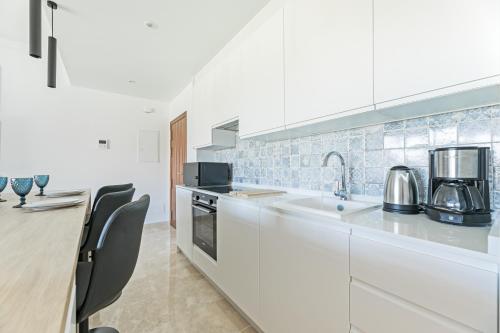 Luxury Apartment Paraiso Pueblo