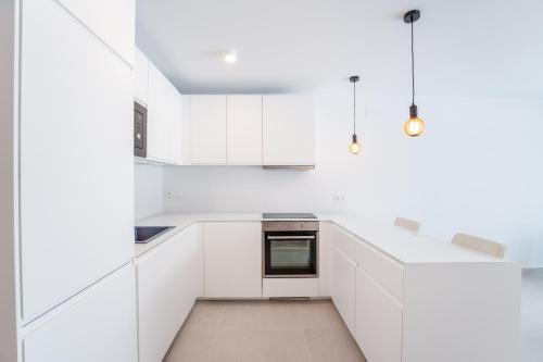 Montegolf renovated flat by Kura Homes