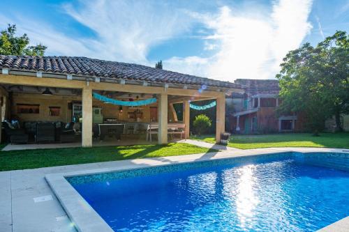 Villa Liberat and Foska, a private nature oasis, ideal for large groups
