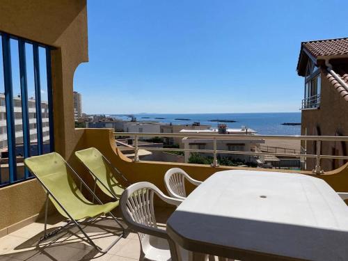 Alizea Beach - 50m from the beach apartment for 6