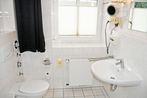 Bagno di Appartementhaus am Strand m Balkon Göhren OR 01-09