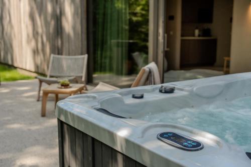Φωτογραφία από το άλμπουμ του Wellness Suite - 2 personen - Woodz Lodges σε Heusden - Zolder