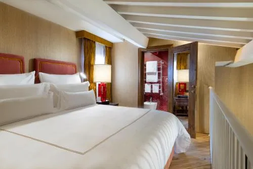 The James Suite Hotel Firenze 1564 - Small Luxury Hotels of the World photo 50