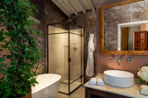 The James Suite Hotel Firenze 1564 - Small Luxury Hotels of the World photo 54
