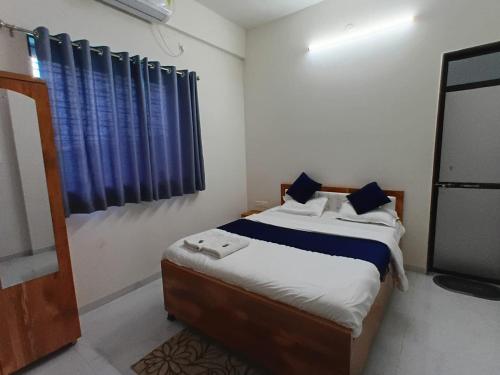 Postel nebo postele na pokoji v ubytování blue ocean mnj resort