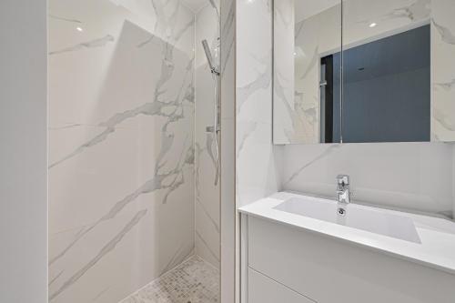 Apartment with exclusive terrace - Le Marais