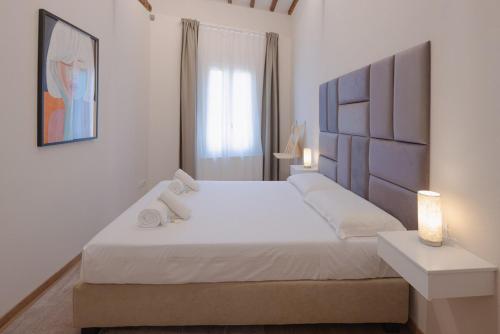 Central Market 3-bedroom Design Apartment