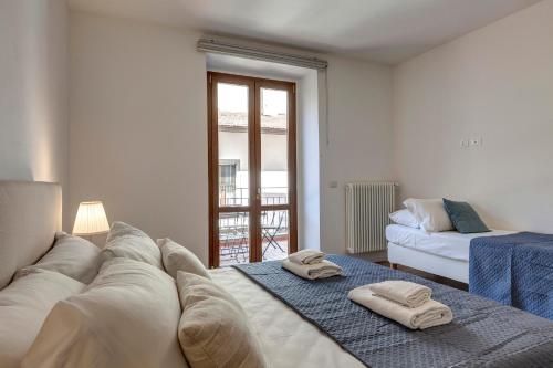 Oricellari Apartment by Mamo Florence
