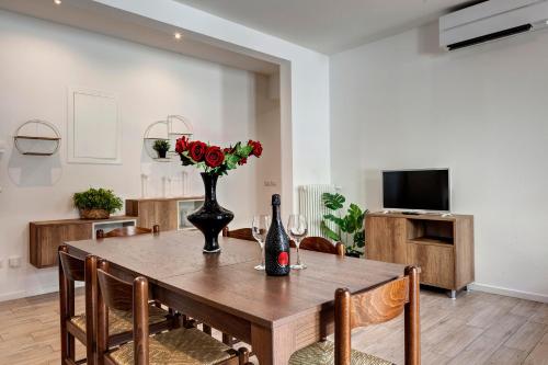 Oricellari Apartment by Mamo Florence
