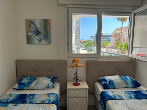 Posteľ alebo postele v izbe v ubytovaní Denia Mar Apartment - Mar Baltic 5
