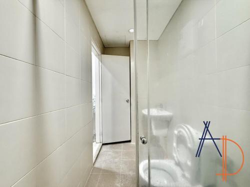 Bilik mandi di i-City Shah Alam Residences by ASDEH Suites