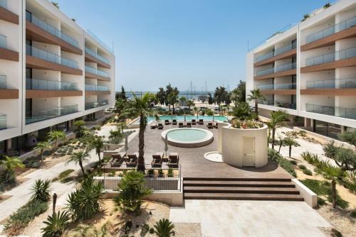 Del Mar Apartment - BT