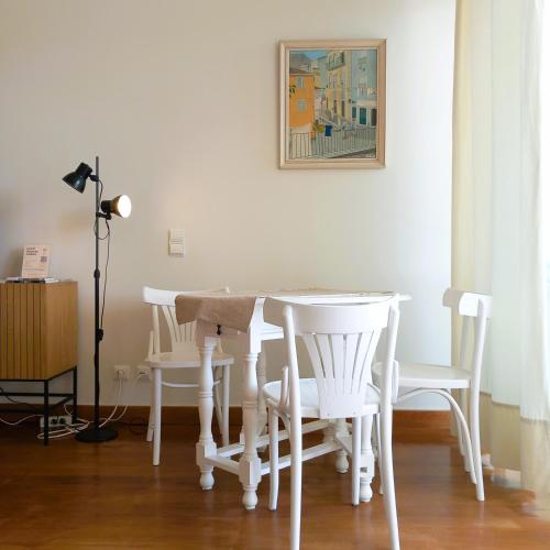 Gambar di galeri bagi Rent4Rest Estoril Beachfront Apartments di Estoril