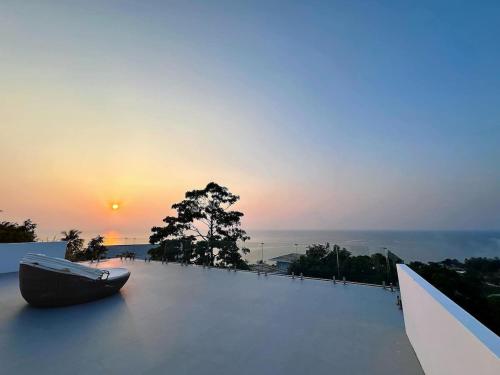 Naturlandskabet i nærheden af villaen