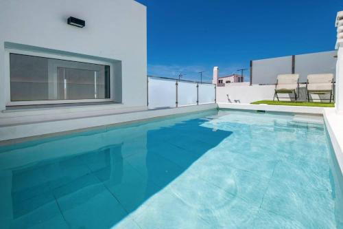 Villa Casa Parras by Villa Plus