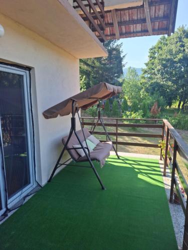 Balkón nebo terasa v ubytování Vila Tea Borsko Jezero