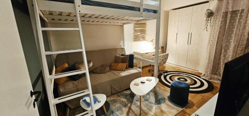Studio Charm Exarchia