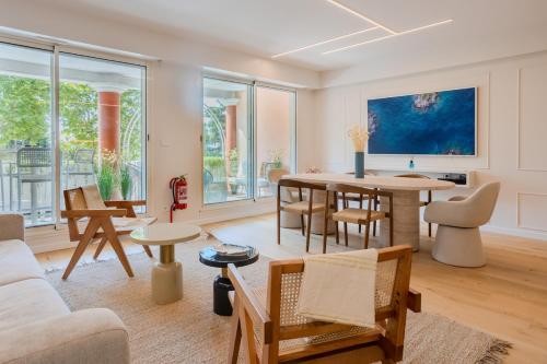 Blue Horizon - Elite Apartment 10 Min from the Sea