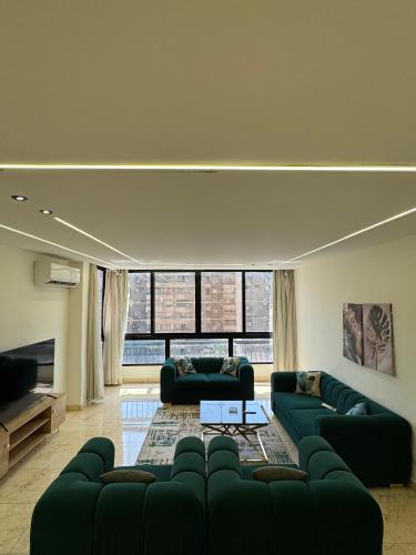 New amazing flat front of citystars mall4