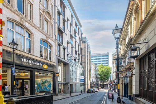 Golden View-Wyndale Living-Central Birmingham photo 11