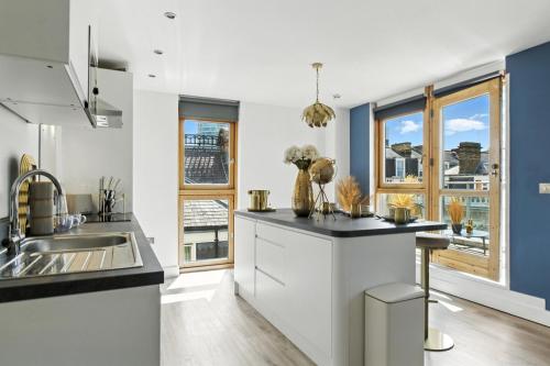 Golden View-Wyndale Living-Central Birmingham photo 21