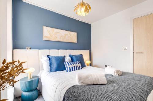 Golden View-Wyndale Living-Central Birmingham photo 24