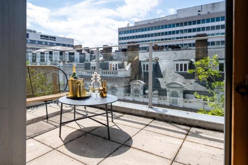 Golden View-Wyndale Living-Central Birmingham photo 73