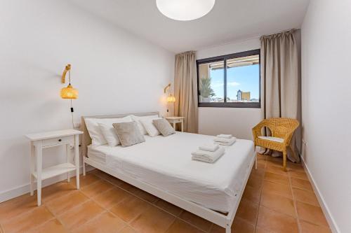 Sea View Family Apartment Heated Pool