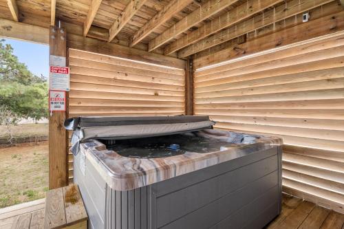 a japanificial ificialificialificialificialificialificialificialificial bij Nadines Nest in Kitty Hawk