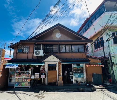 Bangunan di mana terletaknya inn ini