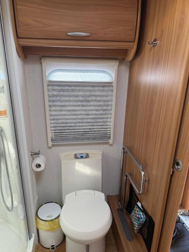 Ванная комната в Peaceful Caravan Escape