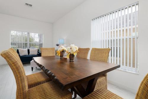 Charming 5Br Villa With Private Pool Near Disney photo 11