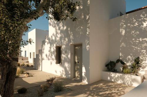 Το κτήριο όπου στεγάζεται  η παραθεριστική κατοικία
